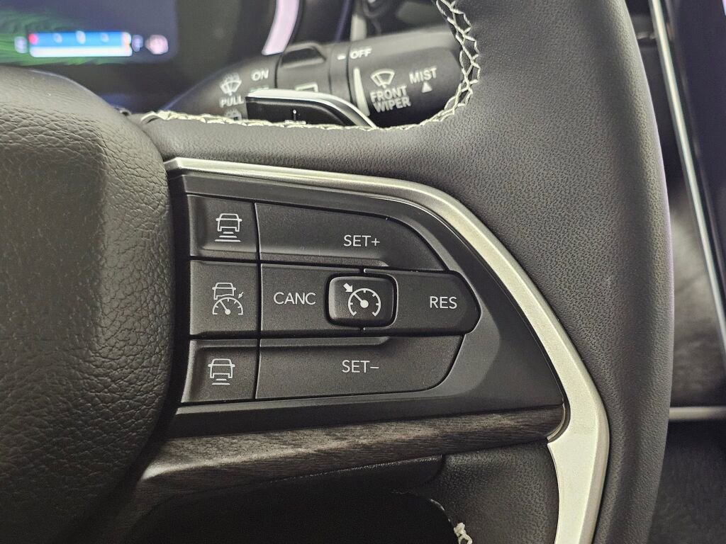 Used 2022 Jeep Grand Cherokee Limited 4xe w/ MOPAR Finishing Package image 24