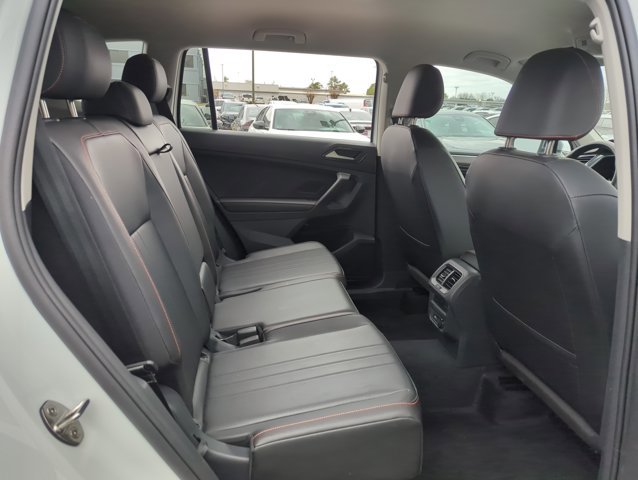 Used 2024 Volkswagen Tiguan Wolfsburg Edition image 19