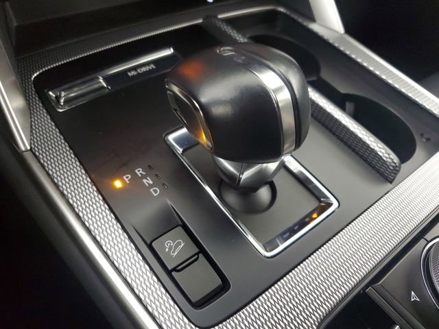 Certified 2025 MAZDA CX-70 Plug-In Hybrid w/ Premium Plus image 32