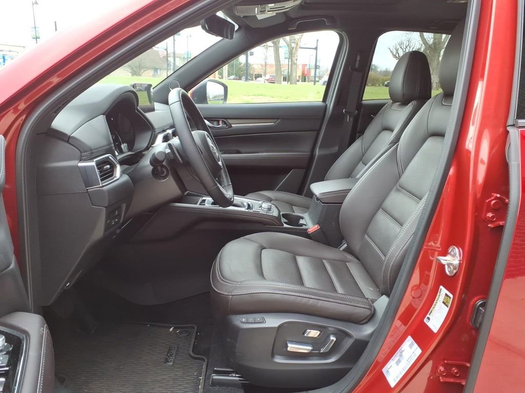 Certified 2025 MAZDA CX-5 Signature image 13