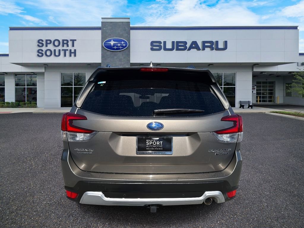Used 2019 Subaru Forester Touring image 4