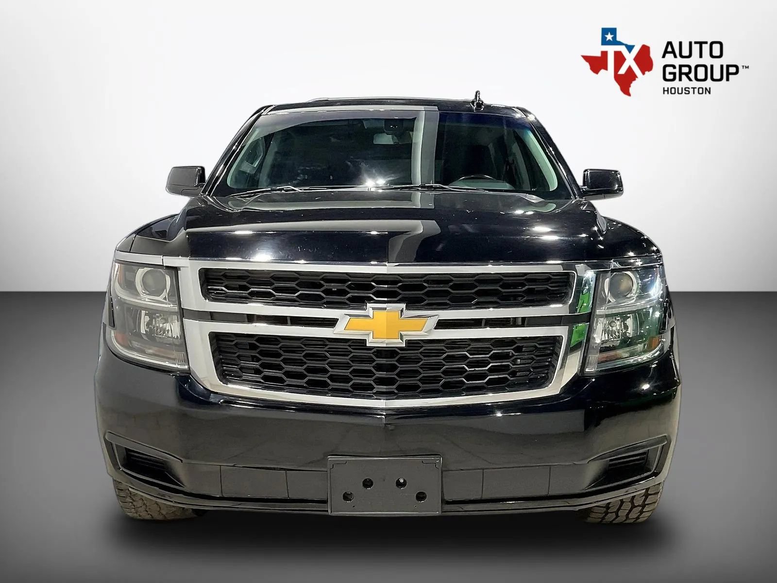 Used 2018 Chevrolet Tahoe LS w/ All-Season Package RWD image 6