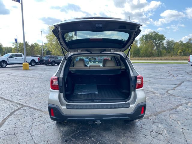 Used 2019 Subaru Outback 2.5i Limited image 16