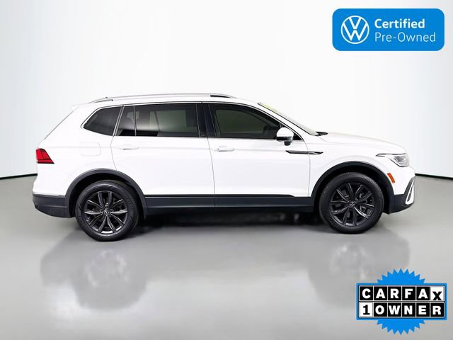 Certified 2022 Volkswagen Tiguan SE image 8