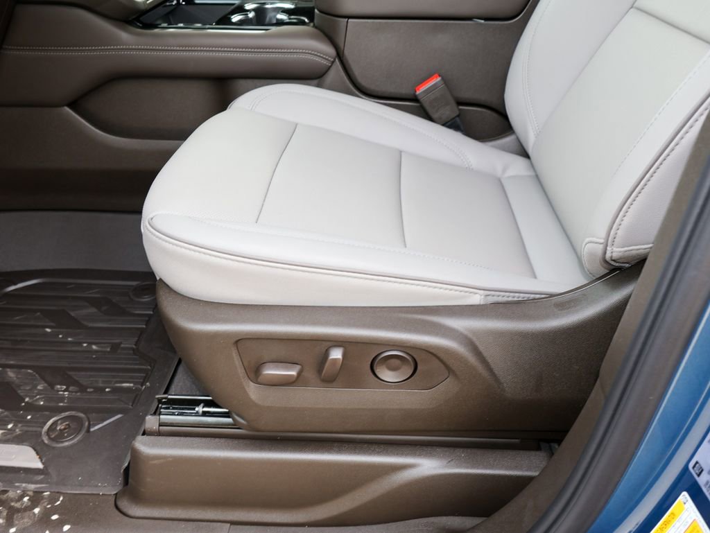 New 2026 GMC Yukon XL Elevation image 7