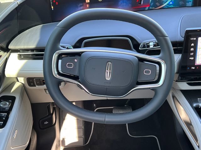 New 2026 Lincoln Nautilus Reserve AWD/4WD image 21