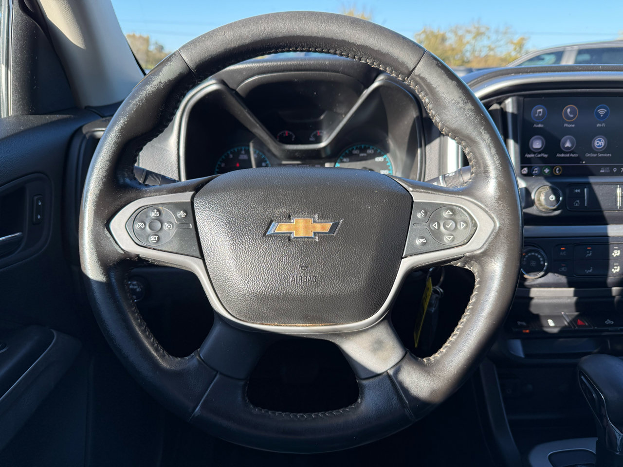 Used 2022 Chevrolet Colorado LT w/ Fleet Safety Package image 18