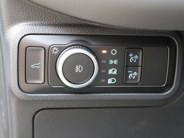 New 2026 Ford Explorer Active w/ Active Comfort Package AWD/4WD image 32