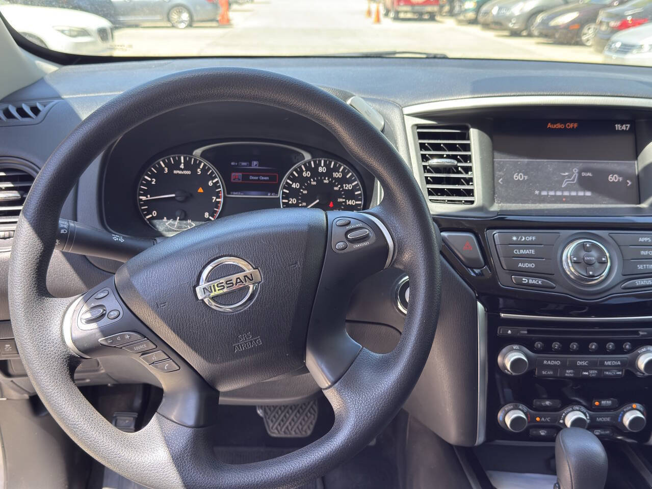 Used 2017 Nissan Pathfinder S AWD/4WD image 35