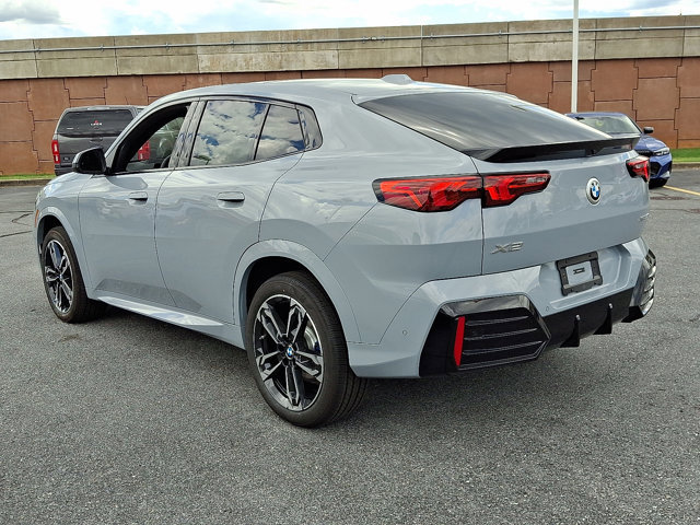 New 2026 BMW X2 xDrive28i w/ Technology Package image 3