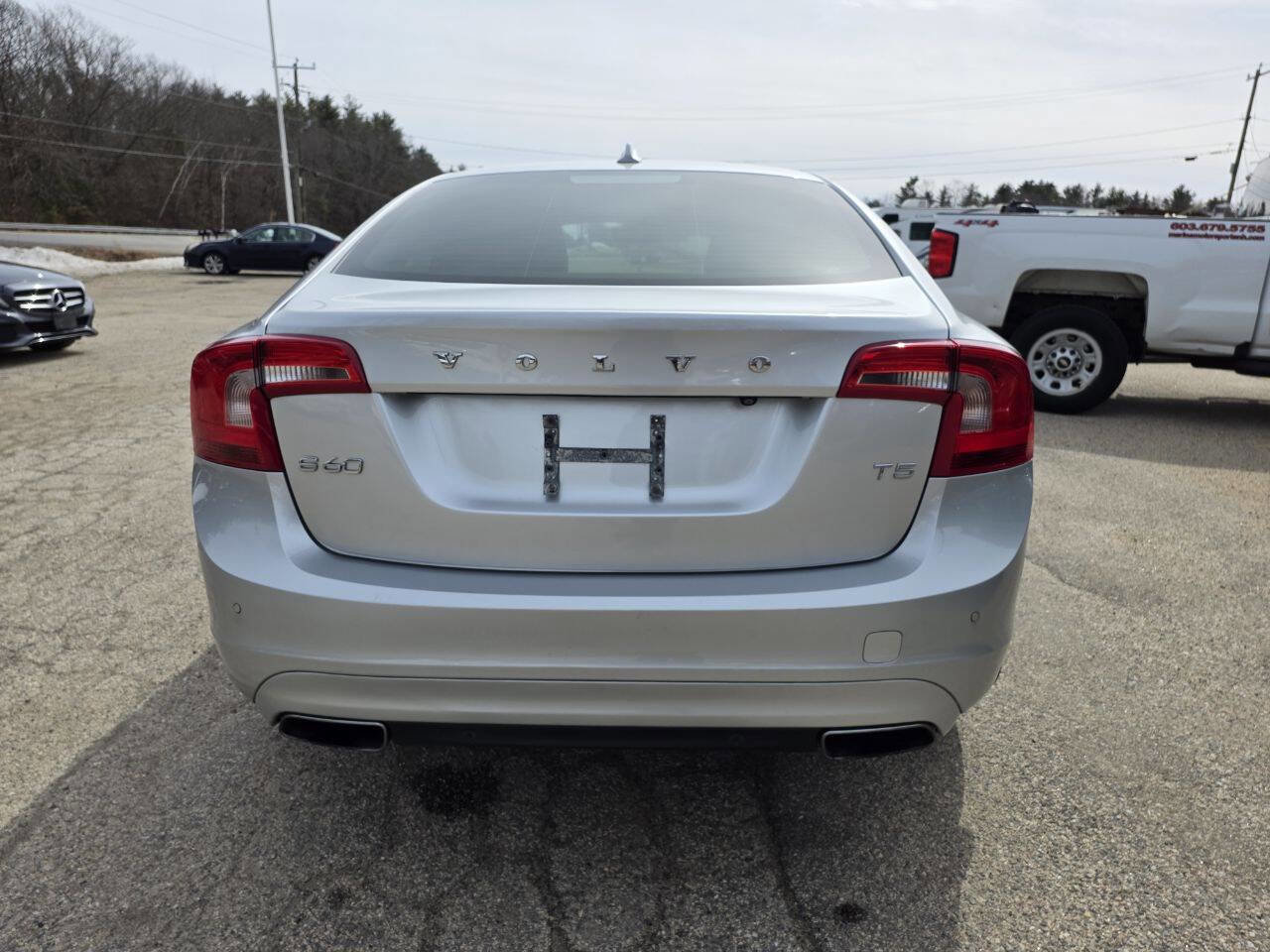 Used 2015 Volvo S60 T5 Premier w/ Convenience Package FWD image 10