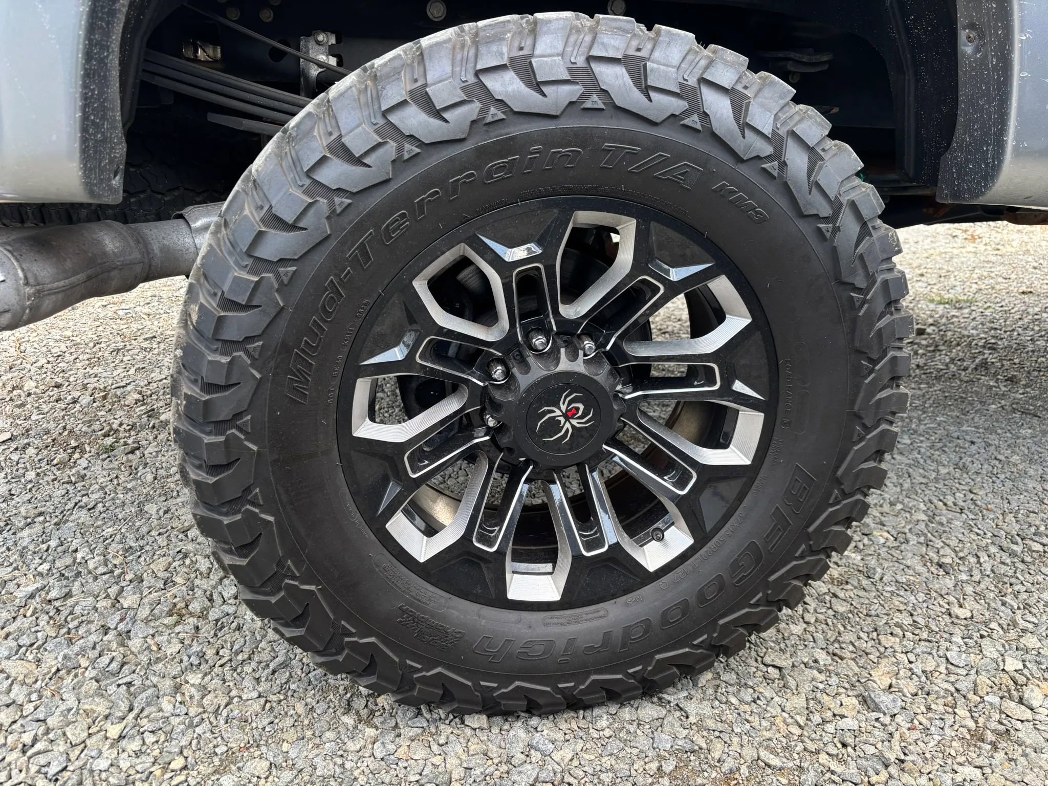 Used 2022 Ford F250 Lariat w/ Black Appearance Package image 8