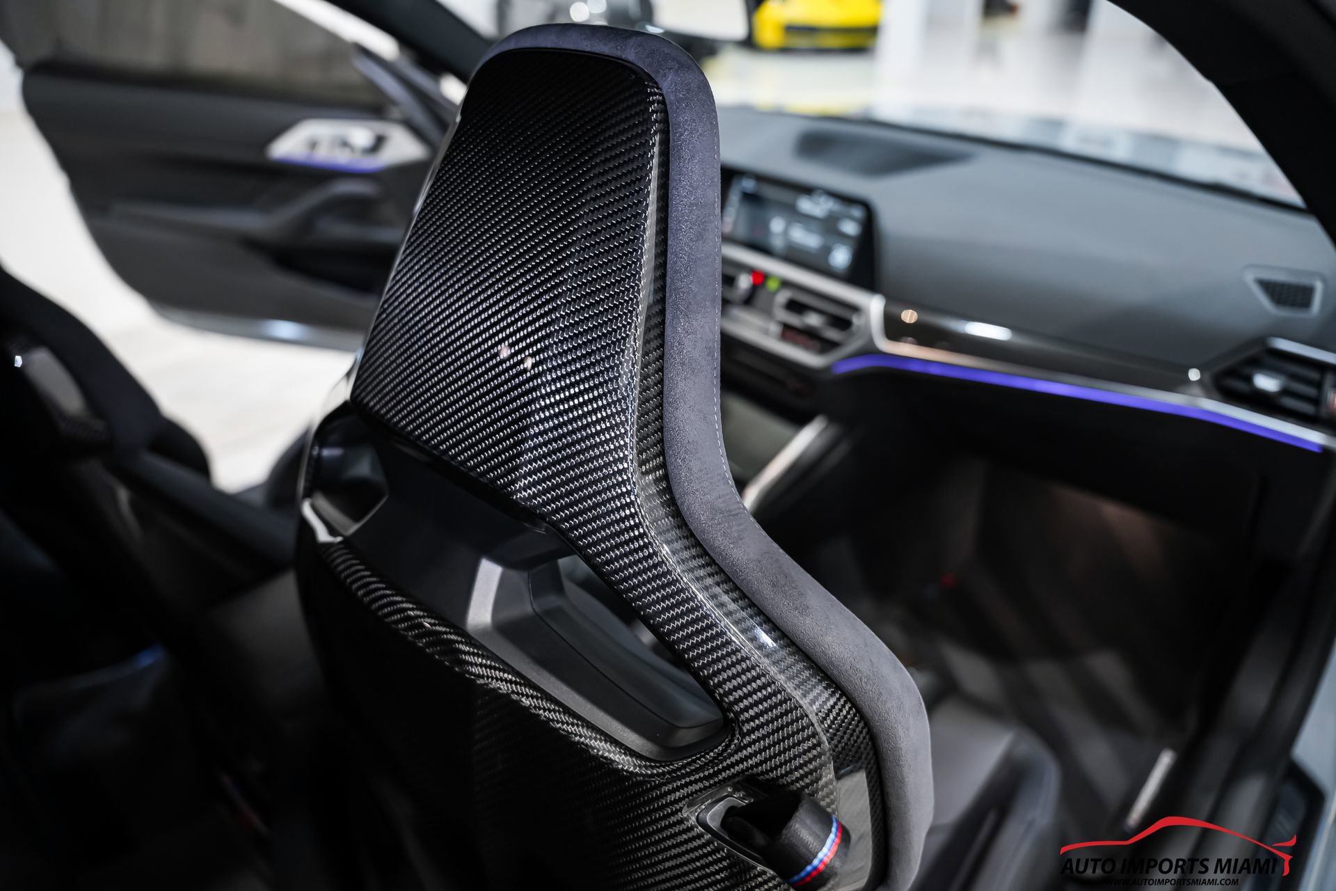 Used 2022 BMW M4 Coupe w/ M Carbon Exterior Package image 17