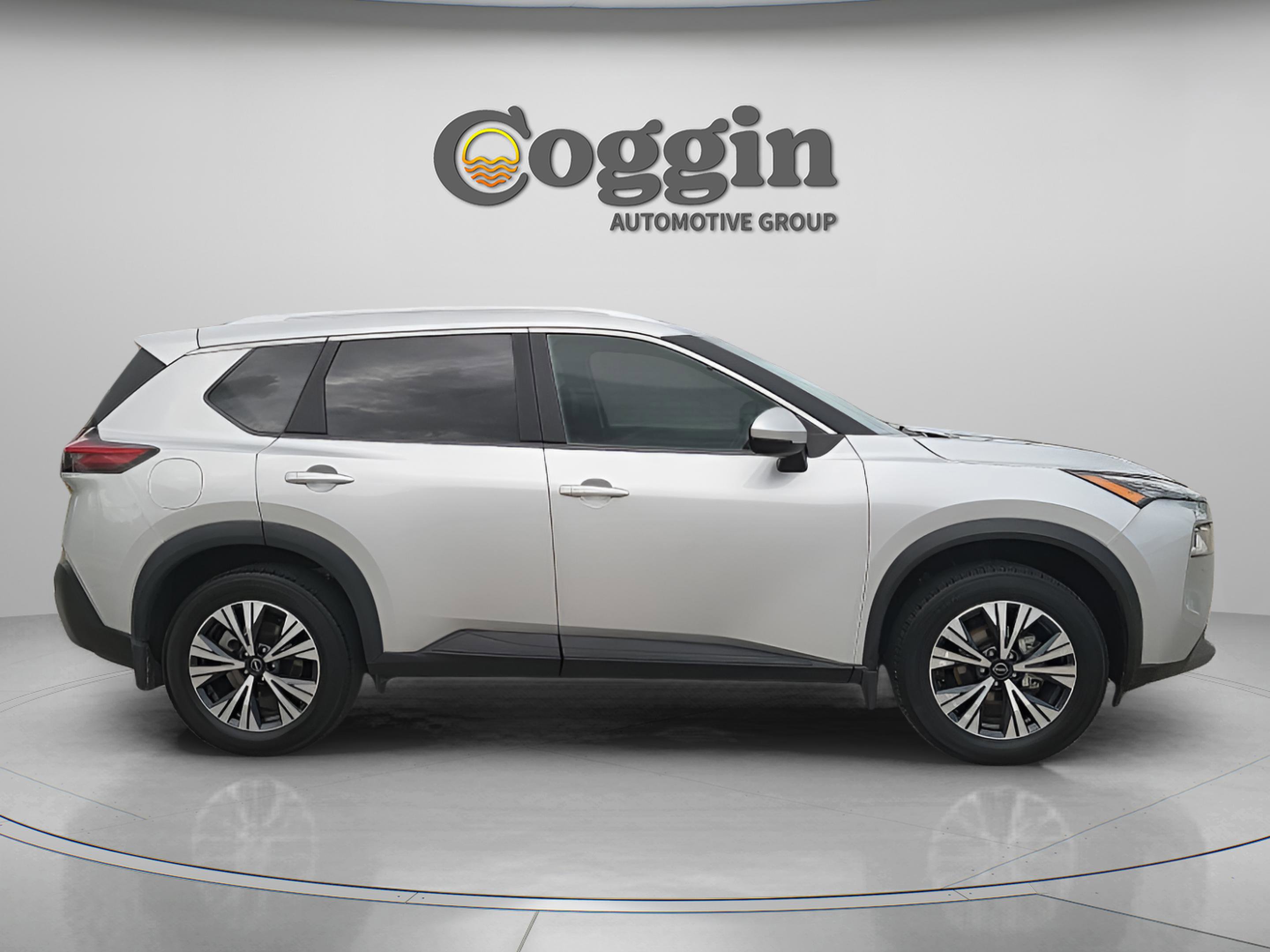 Used 2023 Nissan Rogue SV w/ SV Premium Package AWD/4WD image 7