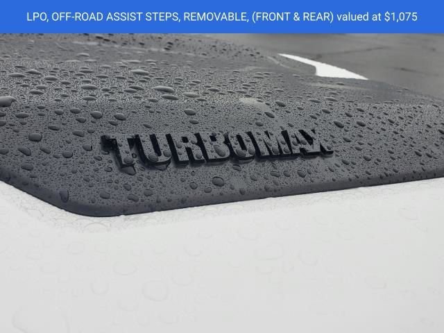 New 2026 Chevrolet Colorado ZR2 w/ Technology Package image 11