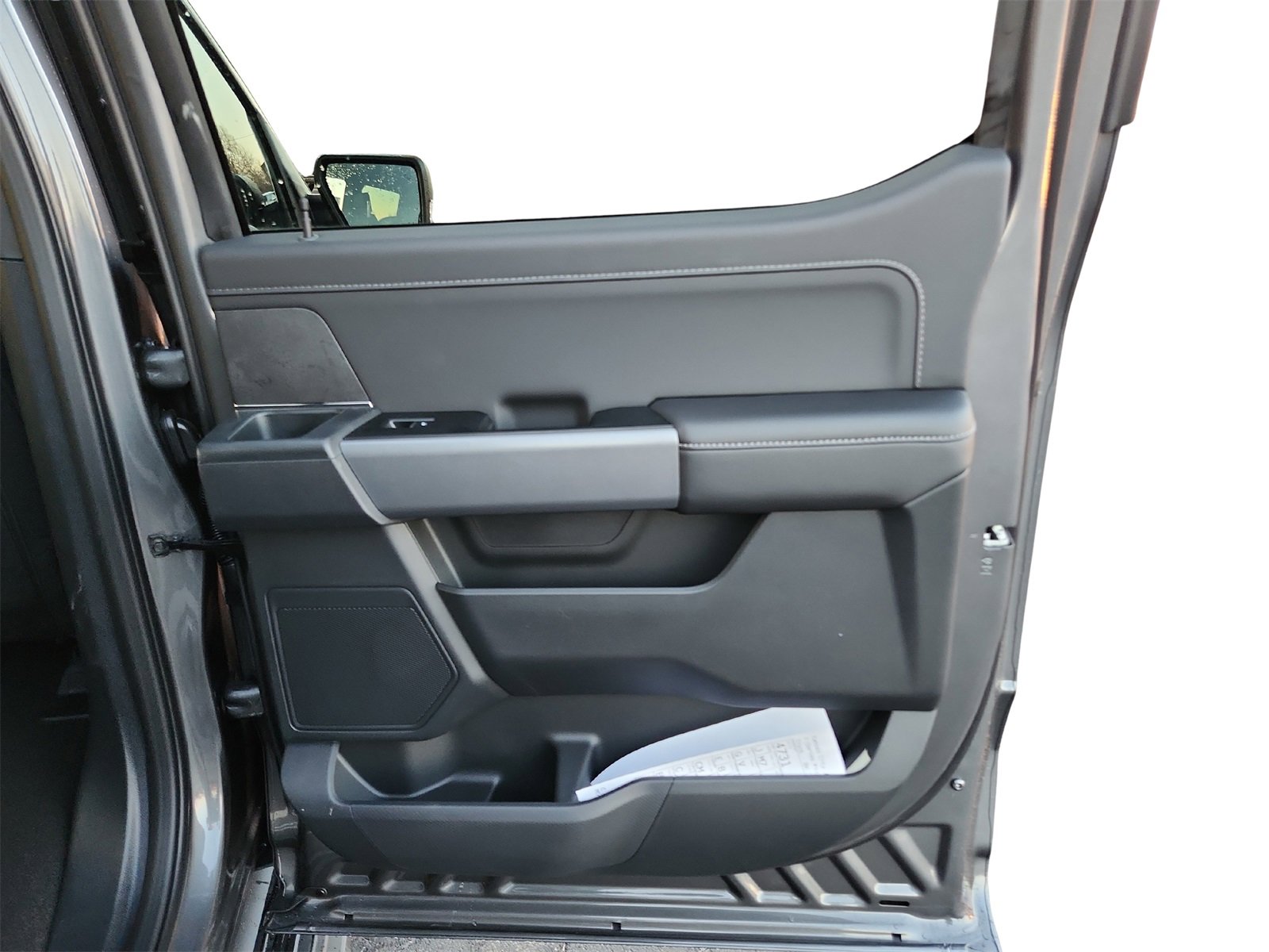 New 2026 Ford F150 XLT w/ Equipment Group 302A MID image 27