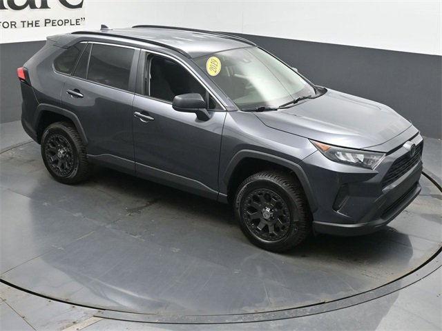 Used 2019 Toyota RAV4 LE image 47