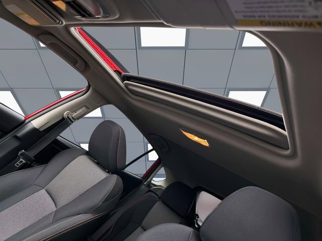 Used 2023 Subaru Crosstrek 2.0i Premium AWD/4WD image 16