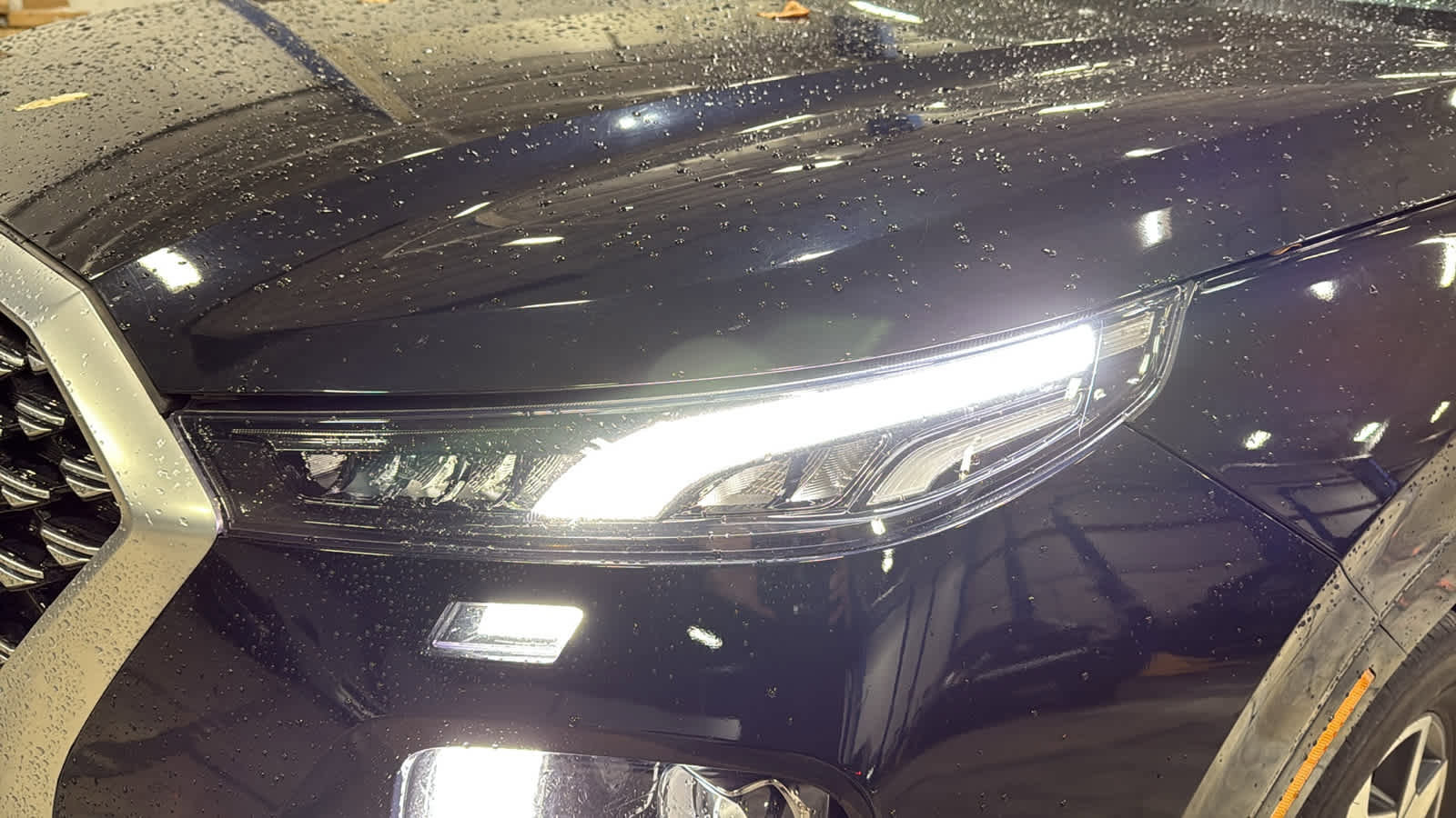 Used 2021 Hyundai Palisade Calligraphy image 9