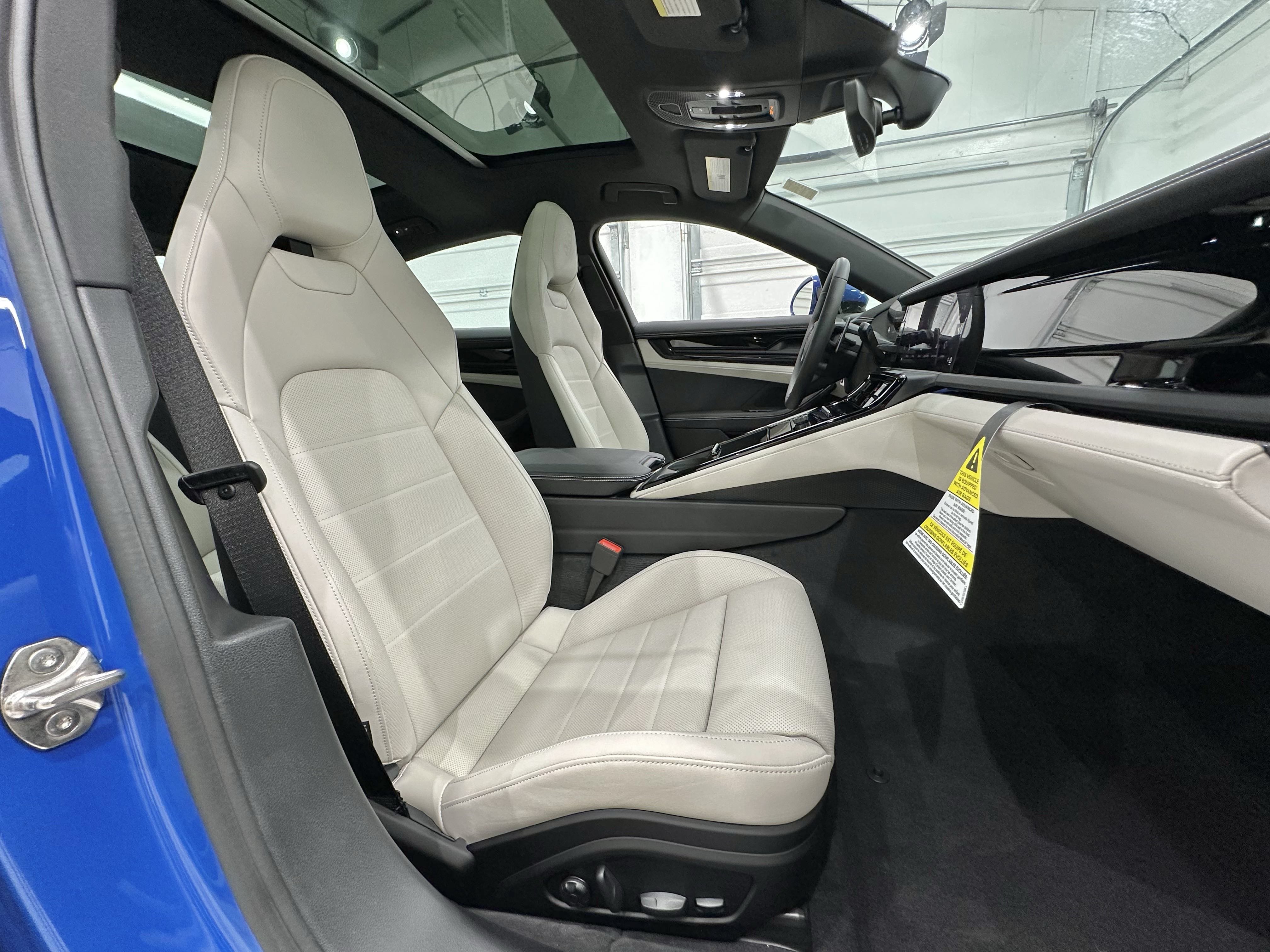New 2025 Porsche Panamera image 23