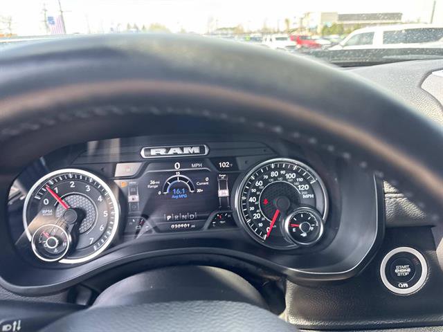 Used 2023 RAM 1500 Laramie AWD/4WD image 12