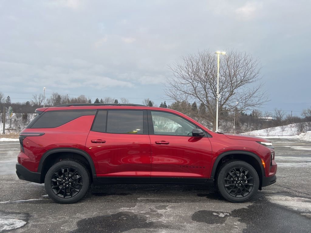 New 2026 Chevrolet Traverse LT w/ Midnight/Sport Edition image 3