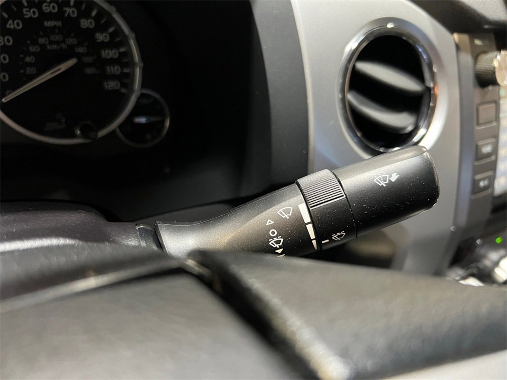 Used 2016 Toyota Tundra SR5 image 37