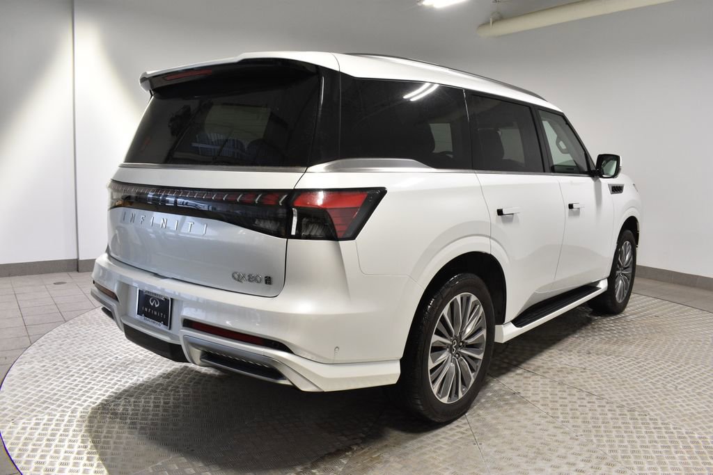 New 2026 INFINITI QX80 Luxe w/ Cargo Package image 4