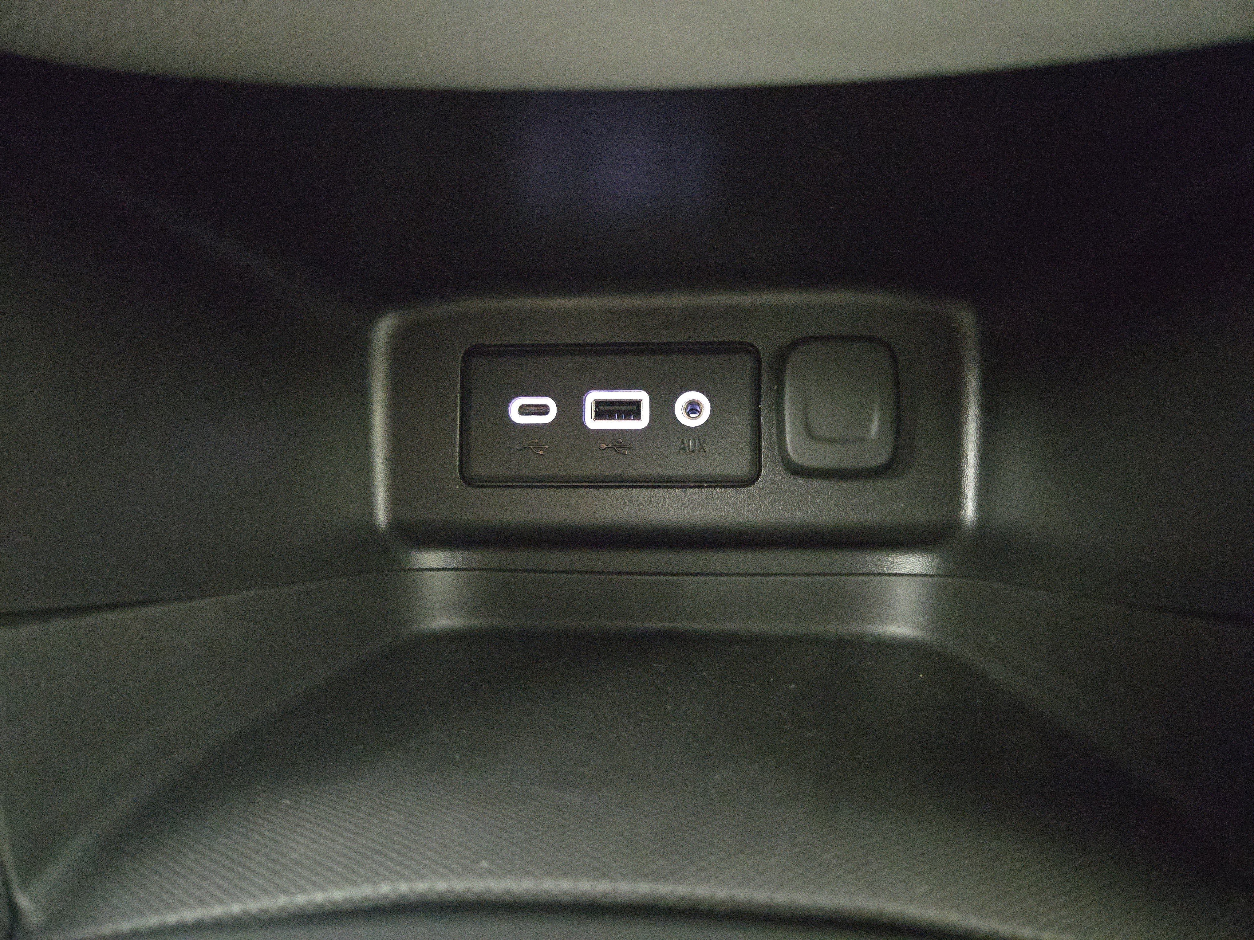 Used 2022 Chevrolet Equinox LS w/ LS Convenience Package image 25