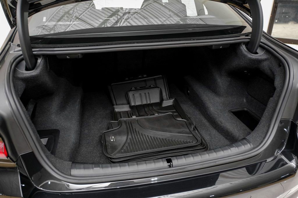 Used 2022 BMW M5 w/ Executive Package image 48