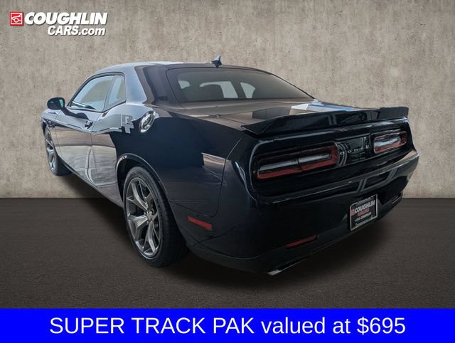 Used 2016 Dodge Challenger R/T Plus RWD image 6