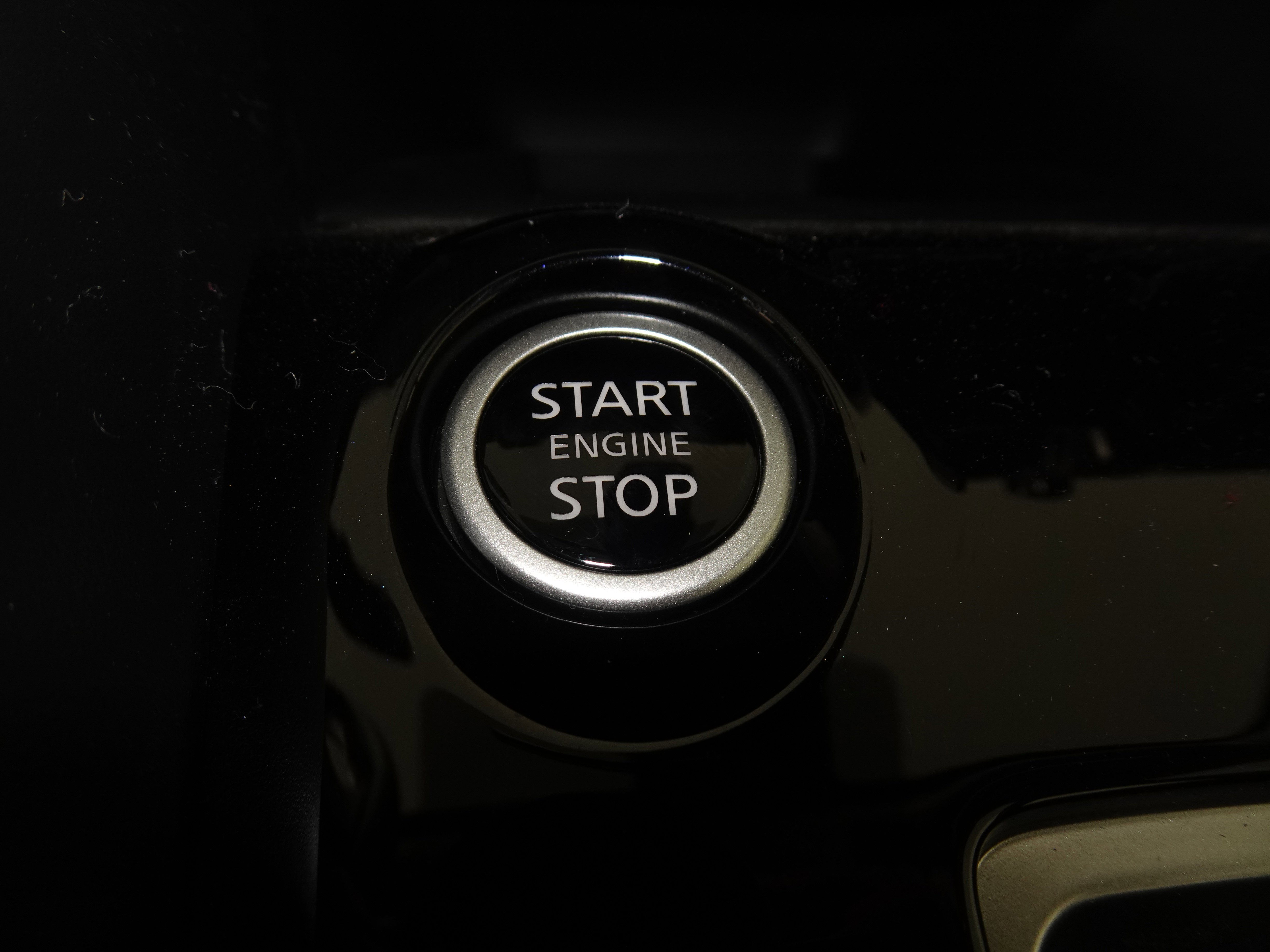 New 2025 Nissan Versa SV w/ Trunk Package image 26