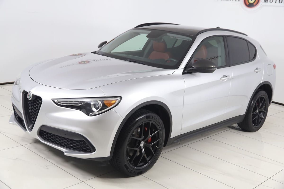 Used 2019 Alfa Romeo Stelvio w/ Nero Edizione RWD image 21