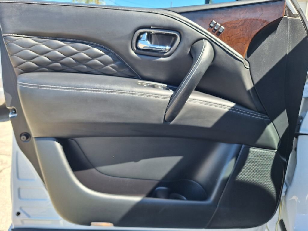 Used 2018 INFINITI QX80 2WD w/ Deluxe Technology Package image 37