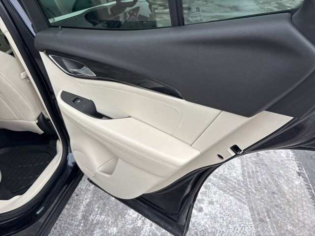 Used 2021 Buick Envision Essence image 14