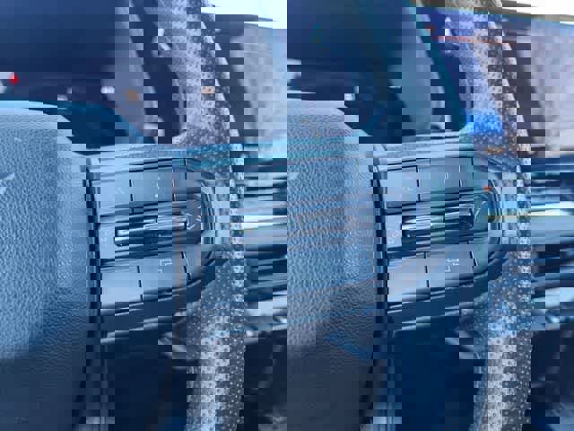 Used 2024 Chevrolet Colorado W/T image 23