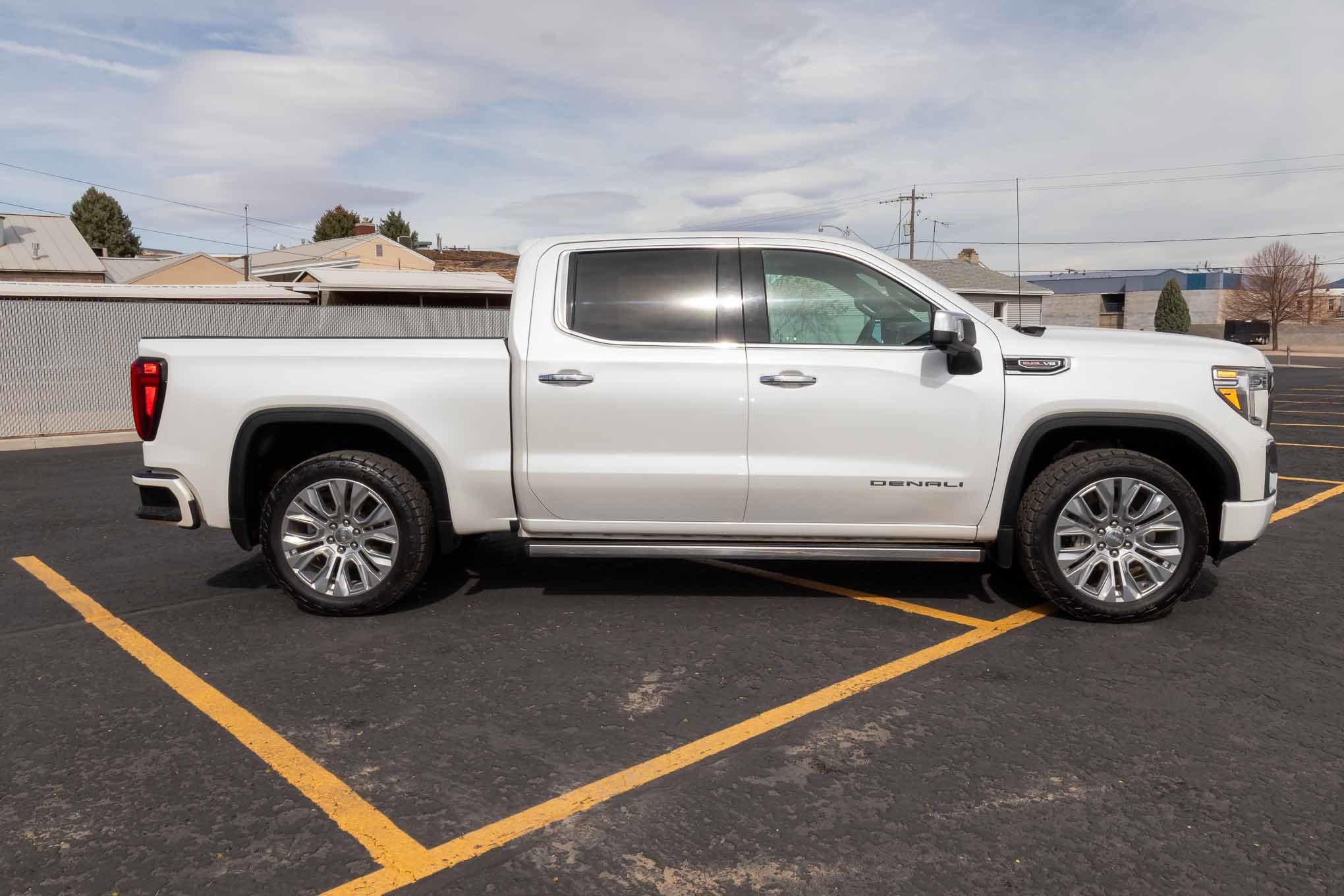 Used 2022 GMC Sierra 1500 Denali w/ Denali Premium Package image 2