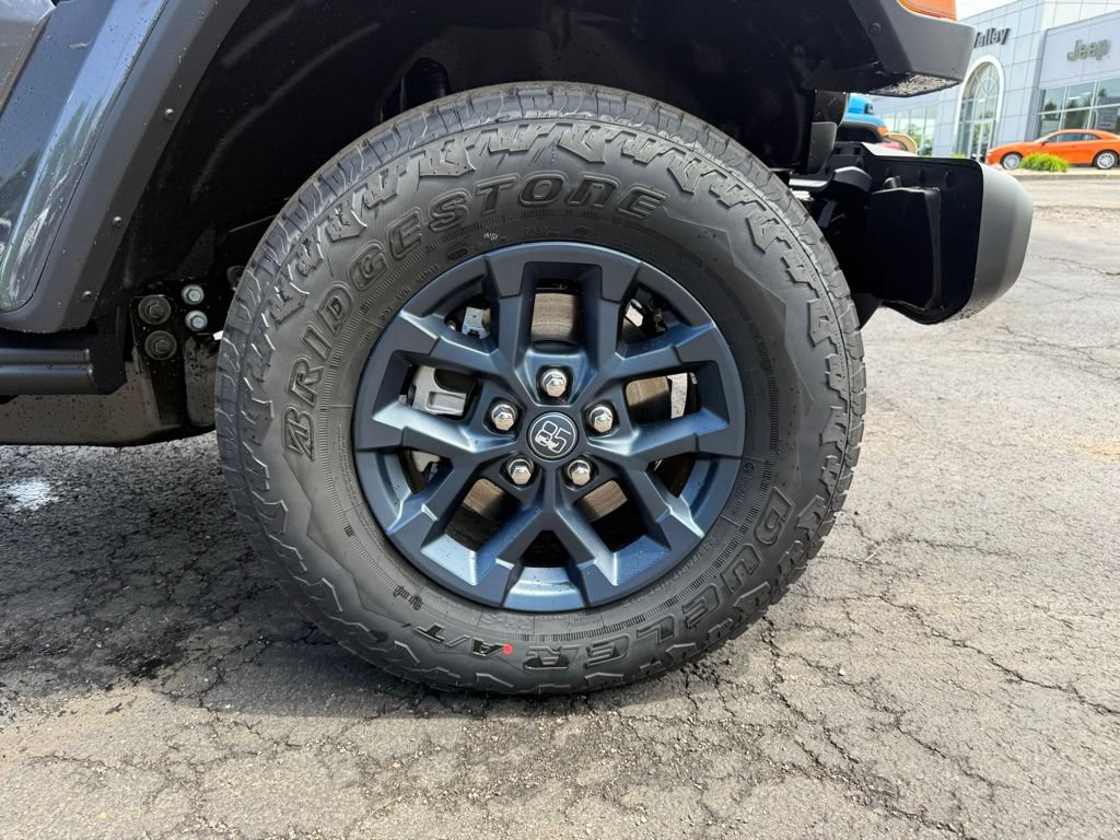 New 2026 Jeep Gladiator Sport AWD/4WD image 52