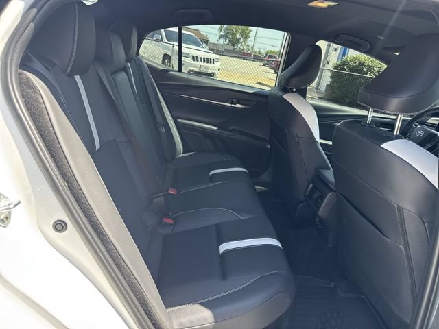 Used 2026 Toyota Camry SE w/ Convenience Package FWD image 25