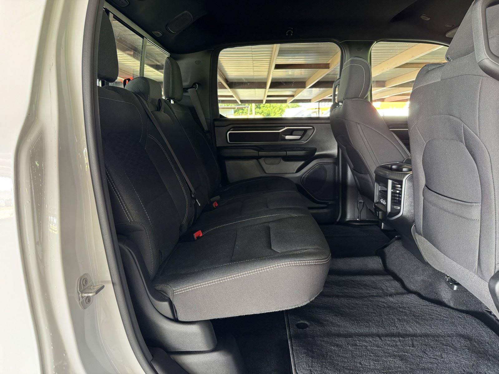 Used 2025 RAM 1500 Big Horn AWD/4WD image 39