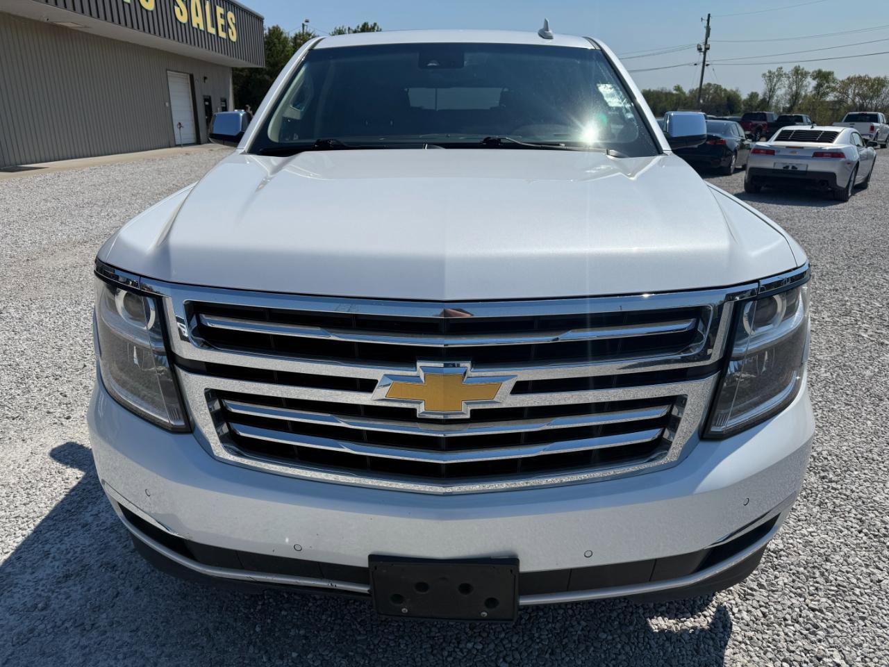 Used 2017 Chevrolet Suburban Premier image 2