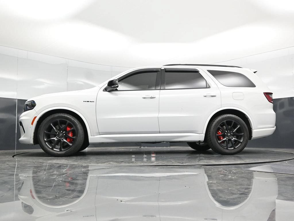 Used 2023 Dodge Durango R/T w/ Tow 'N Go Group AWD/4WD image 59