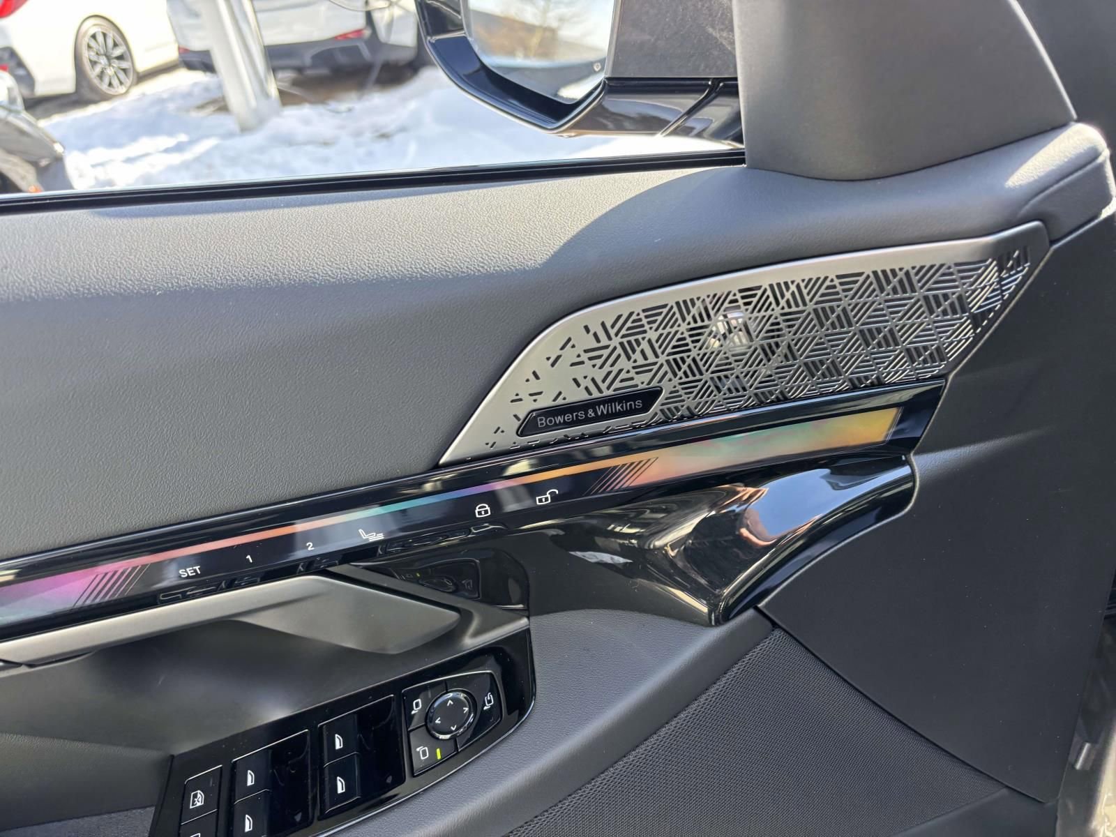 New 2026 BMW 530i xDrive w/ Executive Package image 12