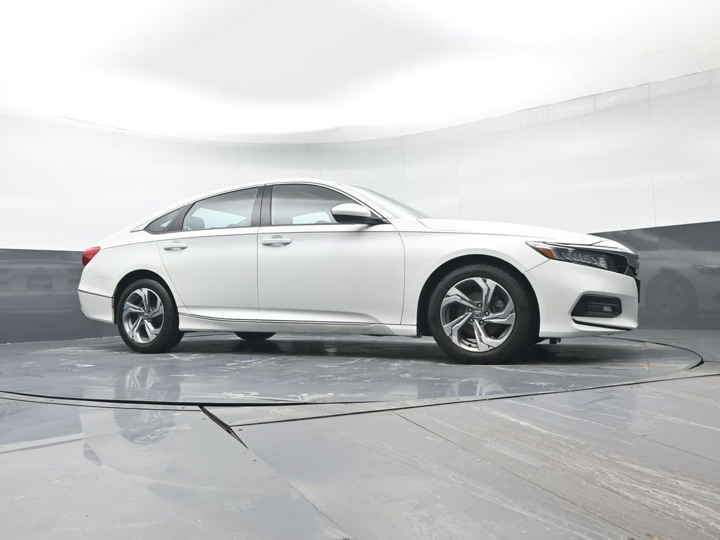 Used 2019 Honda Accord EX image 37