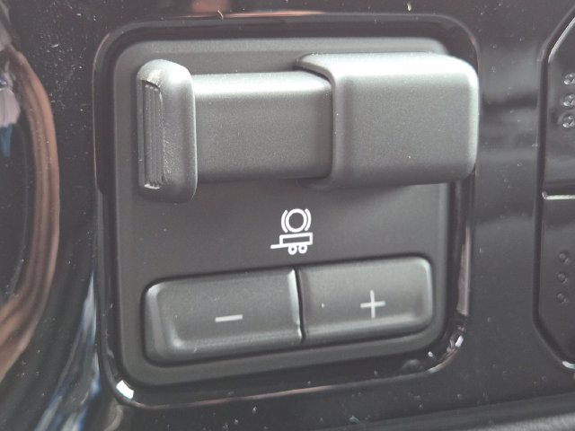 New 2026 Chevrolet Silverado 1500 LT w/ LPO, Liner Protection Package AWD/4WD image 29
