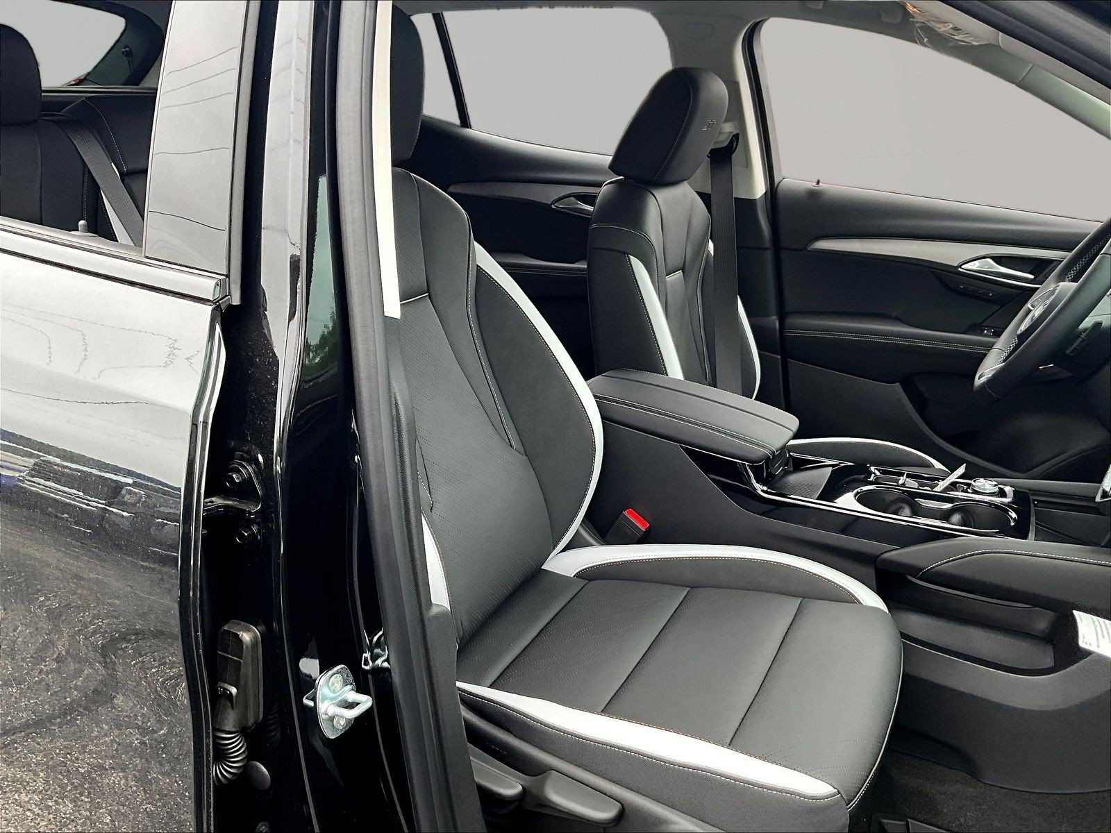 New 2026 Buick Envision Sport Touring AWD/4WD image 18