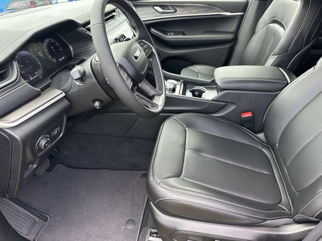 New 2026 Jeep Grand Cherokee L Limited RWD image 21