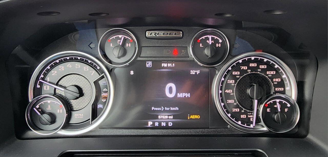 Used 2018 RAM 1500 Rebel w/ Luxury Group image 43