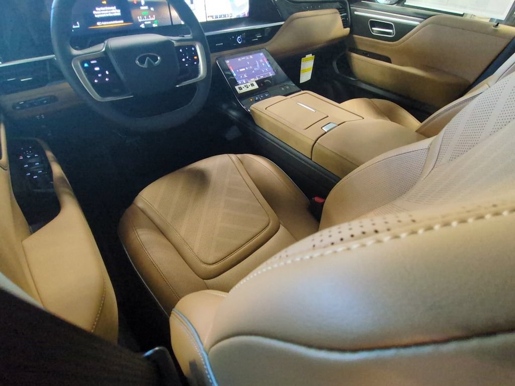 New 2027 INFINITI QX80 Luxe w/ Exterior Package AWD/4WD image 21