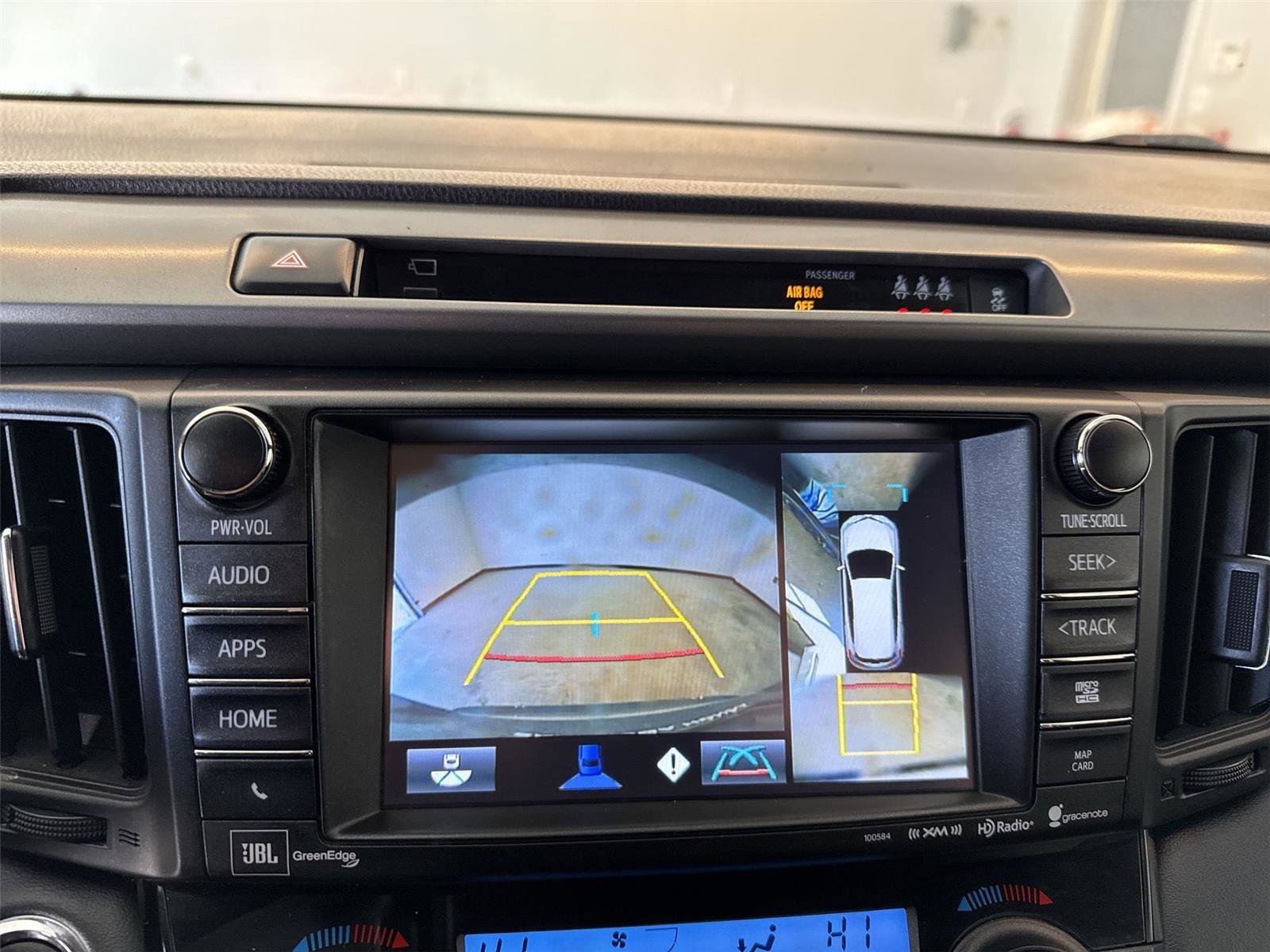 Used 2018 Toyota RAV4 SE w/ Advanced Technology Package image 23